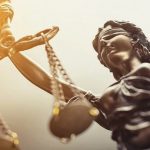 How Dentists Can Ensure That The Lawyer They Hire Is The Right One